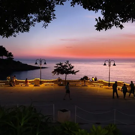 Casa Baia Azzurra Casa de Férias
