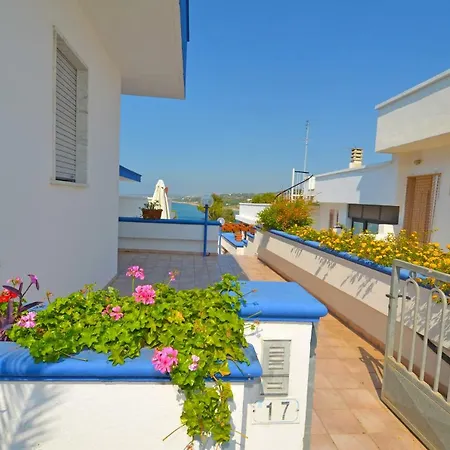 Casa Baia Azzurra Semesterbostad *