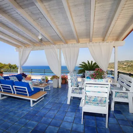 Semesterbostad Casa Baia Azzurra *