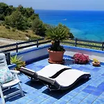 Casa Baia Azzurra Ferienhaus *