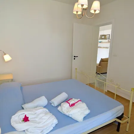 Casa Baia Azzurra * Patu