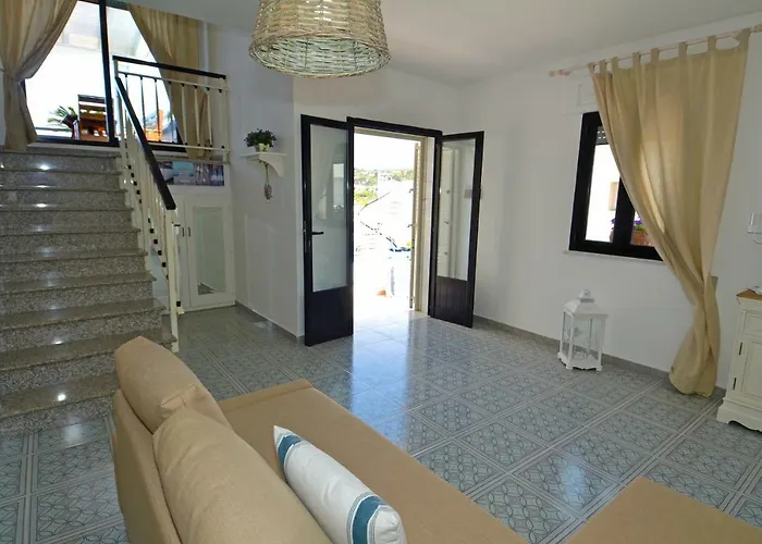 Casa Baia Azzurra Ferienhaus